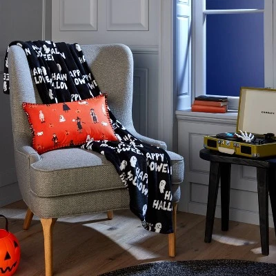 Hyde & EEK! Boutique Happy Halloween Printed Plush Halloween Throw Blanket - Hyde & EEK! Boutique™ 1 Hyde & EEK! Boutique Happy Halloween Printed Plush Halloween Throw Blanket - Hyde & EEK! Boutique™