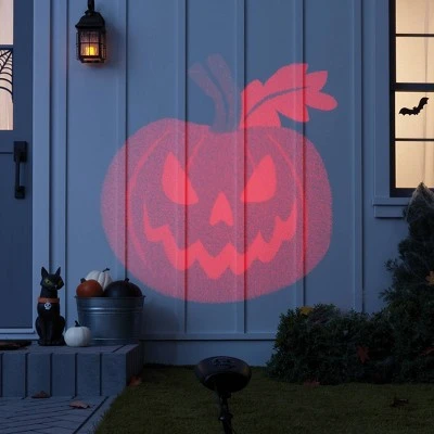 Hyde & EEK! Boutique LED Jack-O'-Lantern Halloween Lightshow Projection - Hyde & EEK! Boutique™ 1 Hyde & EEK! Boutique LED Jack-O'-Lantern Halloween Lightshow Projection - Hyde & EEK! Boutique™
