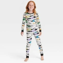 Kids' Glow-In-The-Dark Mummy Halloween Matching Family Pajama Set - Hyde & EEK! Boutique™ White -Hyde & EEK! Boutique Shop GUEST a64d375b 3cf6 42d9 8151 e526fe23fd29 5