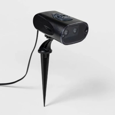 Hyde & EEK! Boutique LED Fluttering Fright Skeleton Halloween Lightshow Projection - Hyde & EEK! Boutique™ 2 Hyde & EEK! Boutique LED Fluttering Fright Skeleton Halloween Lightshow Projection - Hyde & EEK! Boutique™ - Image 2