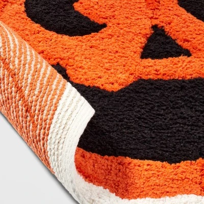 Hyde & EEK! Boutique 17"x24" Halloween Pumpkin Bath Rug Orange - Hyde & EEK! Boutique™ 3 Hyde & EEK! Boutique 17"x24" Halloween Pumpkin Bath Rug Orange - Hyde & EEK! Boutique™ - Image 3
