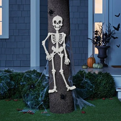 Hyde & EEK! Boutique 11pc Skeletons and Spiders Halloween Decorative Scene Setter Kit - Hyde & EEK! Boutique™ 1 Hyde & EEK! Boutique 11pc Skeletons and Spiders Halloween Decorative Scene Setter Kit - Hyde & EEK! Boutique™