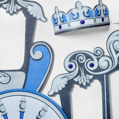 Hyde & EEK! Boutique Kids' Adaptive Princess Carriage Halloween Costume Small Wheelchair Cover with Crown - Hyde & EEK! Boutique™ 4 Hyde & EEK! Boutique Kids' Adaptive Princess Carriage Halloween Costume Small Wheelchair Cover with Crown - Hyde & EEK! Boutique™ - Image 4